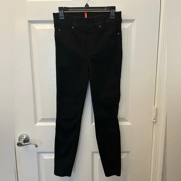 ! SPANX Ankle Skinny Fitted Jeans In Black Womens Size Small - Picture 3 of 5